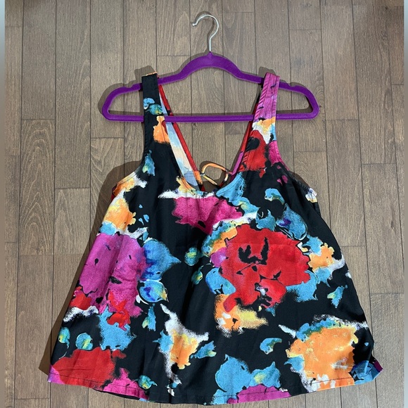 Von Zipper multi-colour camisole, Size 8 or Medium, going out out top - Picture 3 of 5